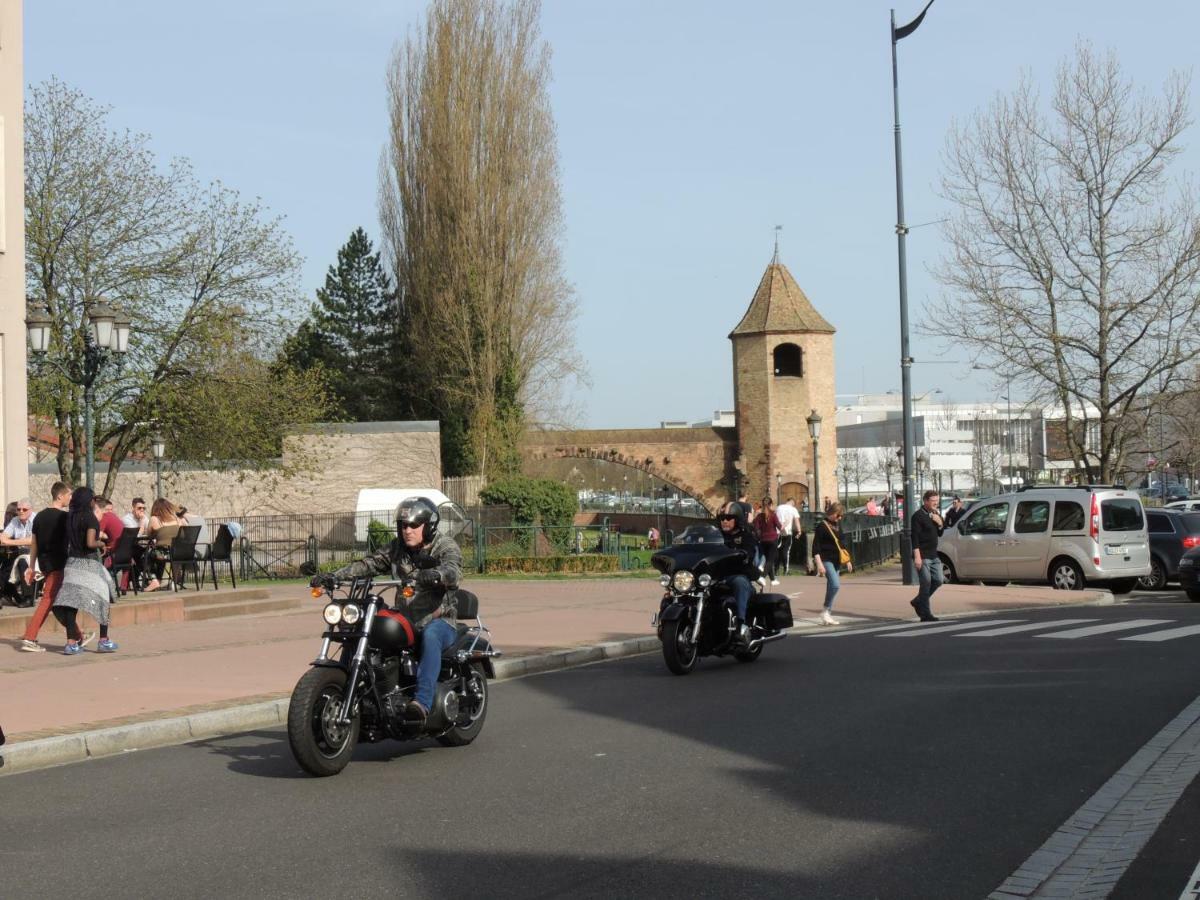 Appart'Azur Haguenau - Centre Grand'Rue - Logements Entiers Pour Voyageur Pro Luaran gambar